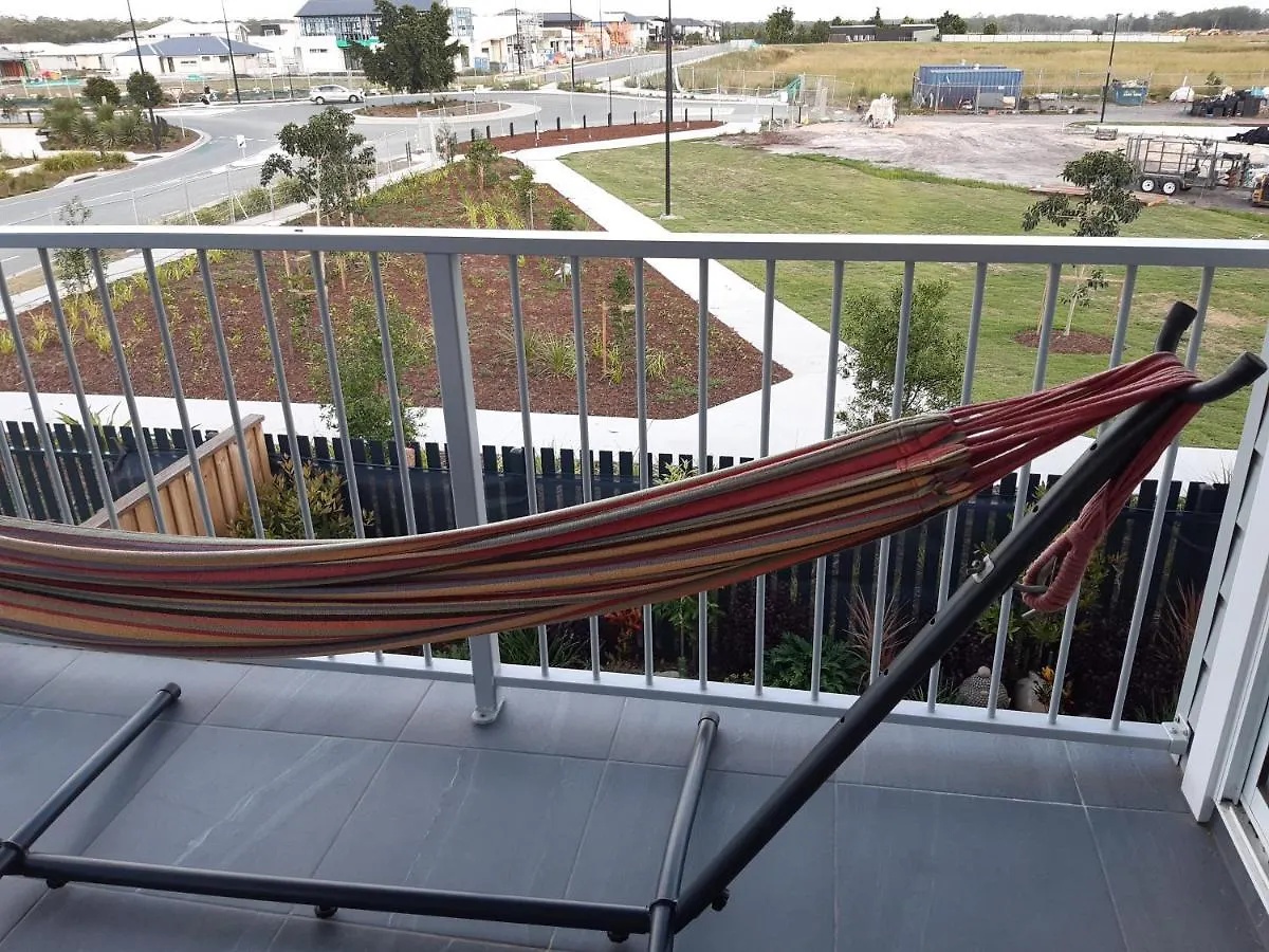 Hampton Homestay Palmview